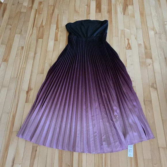 black and purple ombre dress Sl Fashions Women's 3/4-Sleeve Ombre Gown - Navy/Mauve